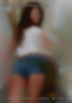 Naked escort women group pussy girls walpapers.